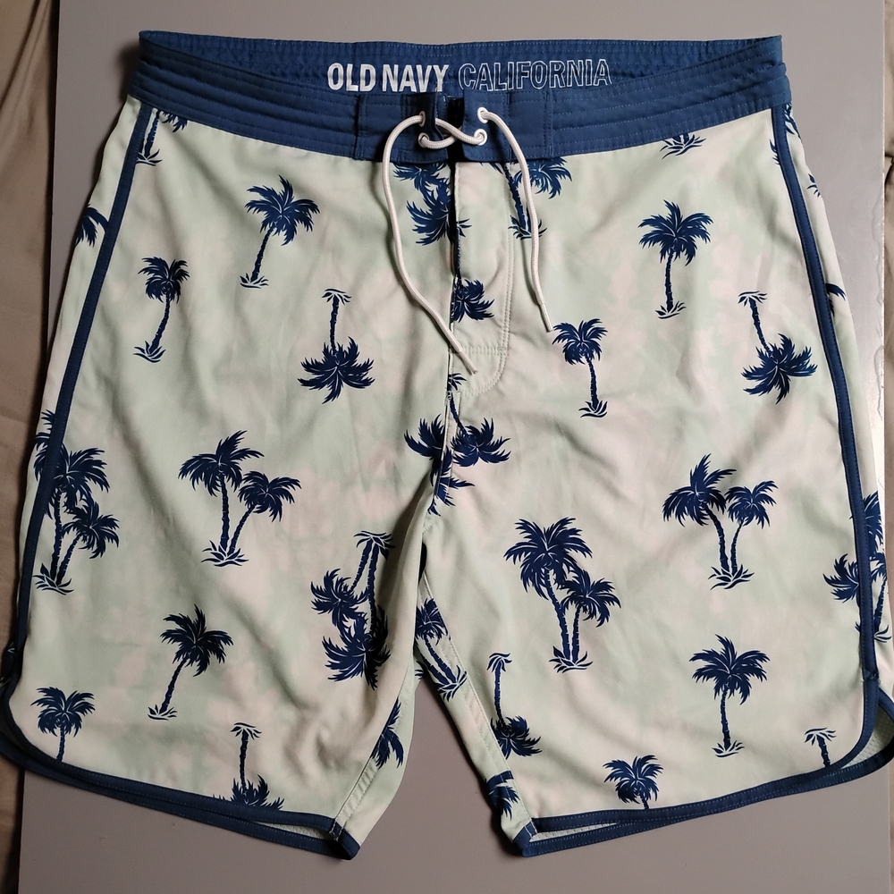 Old Navy Men's Light Mint Palm Print Swim Trunks